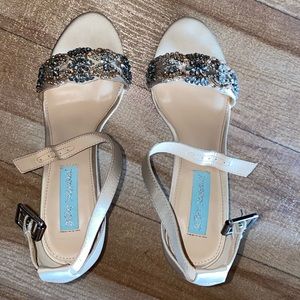 Betsey Johnson Champagne colored heels